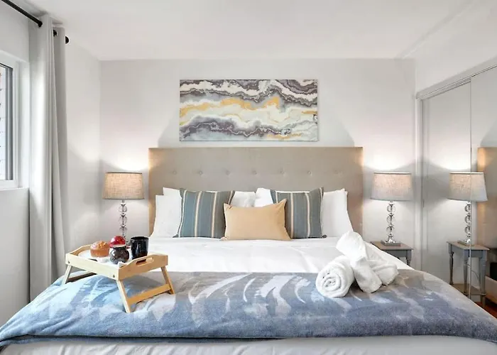 Holiday home Aura - Private Pool & - Minutes To Old Town