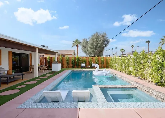 Aura - Private Pool & - Minutes To Old Town Holiday home Scottsdale